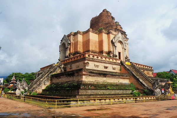 chediluang temple