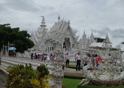 rong khun temple, white temple, budget tour chiang rai, chiang rai day tour, chiang rai tour from chiang mai, tour from chiang mai to chiang rai, one day tour chiang rai, day tour chiang rai, chiang rai tours, tour chiang rai golden triangle