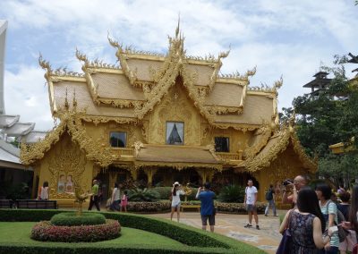 rong khun temple, white temple, budget tour chiang rai, chiang rai day tour, chiang rai tour from chiang mai, tour from chiang mai to chiang rai, one day tour chiang rai, day tour chiang rai, chiang rai tours, tour chiang rai golden triangle