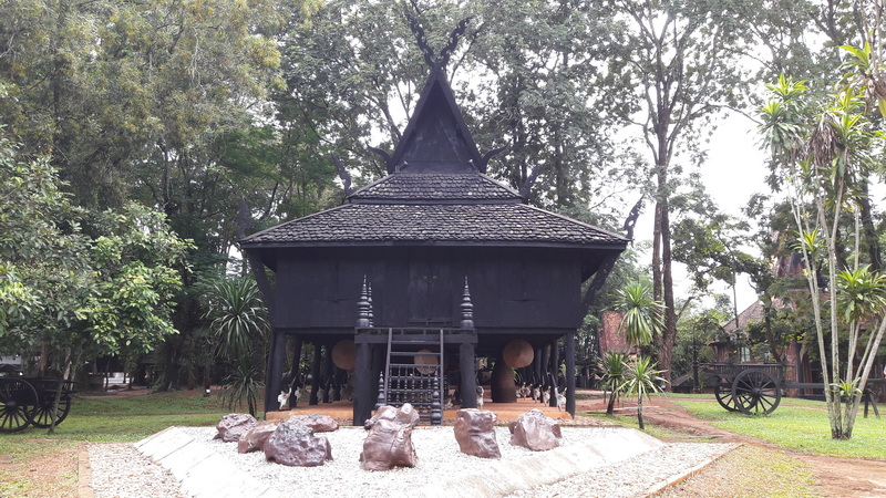 black house museum, black house chiang rai, baan dum, baan dam, baan dam Museum, baan dum museum