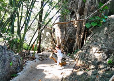 wat chalermprakiat, chalermprakiat temple, mountain temple, wat phraphutthabat sutthawart, phraphutthabat sutthawart temple