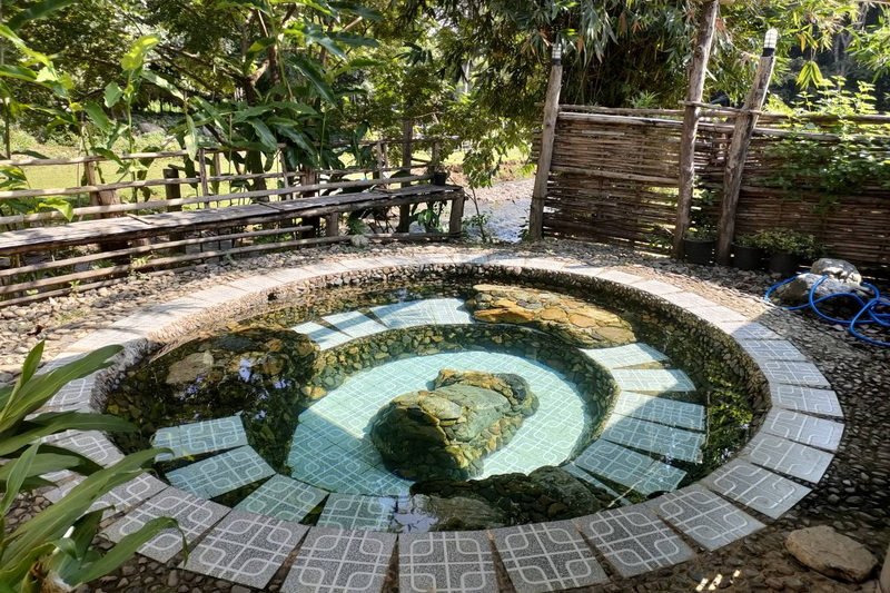 chiang dao hot spring, hot spring attractions chiang mai, attractions hot spring in chiang mai, chiang mai hot springs, hot springs in chiang mai