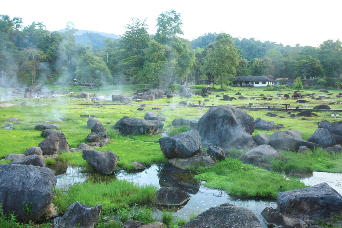 fang hot spring, fang hot springs, hot spring in chiang mai, chiang mai hot spring, hot spring attractions in chiang mai