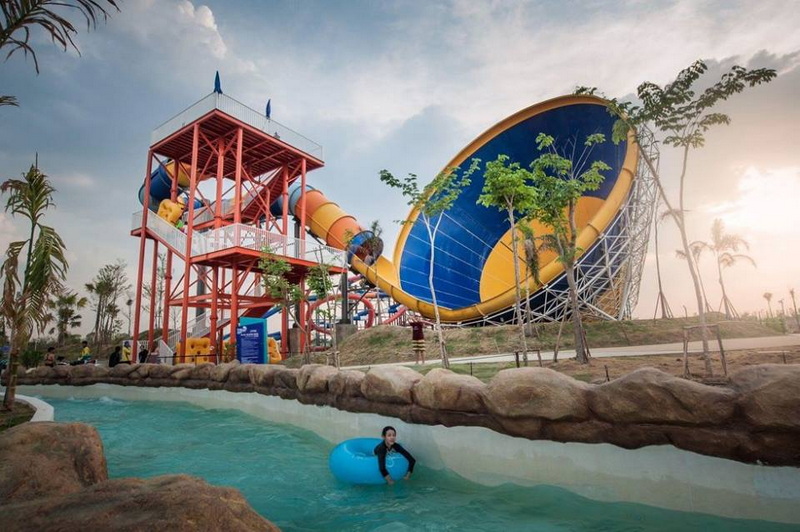 tube trek water park, lake attractions chiang mai, attractions lake in chiang mai, chiang mai lakes, lakes in chiang mai,<br />
top water activities in chiang mai, river activities chiang mai, outdoor water activities chiang mai<br />
