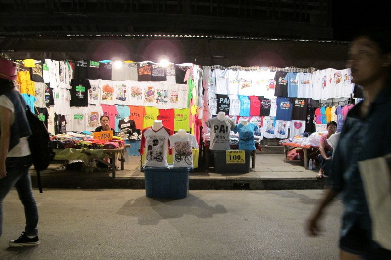 pai walking street, pai night market, shopping in pai, night market in pai, shopping in pai pai walking street, pai night market, shopping in pai, night market in pai, shopping in pai