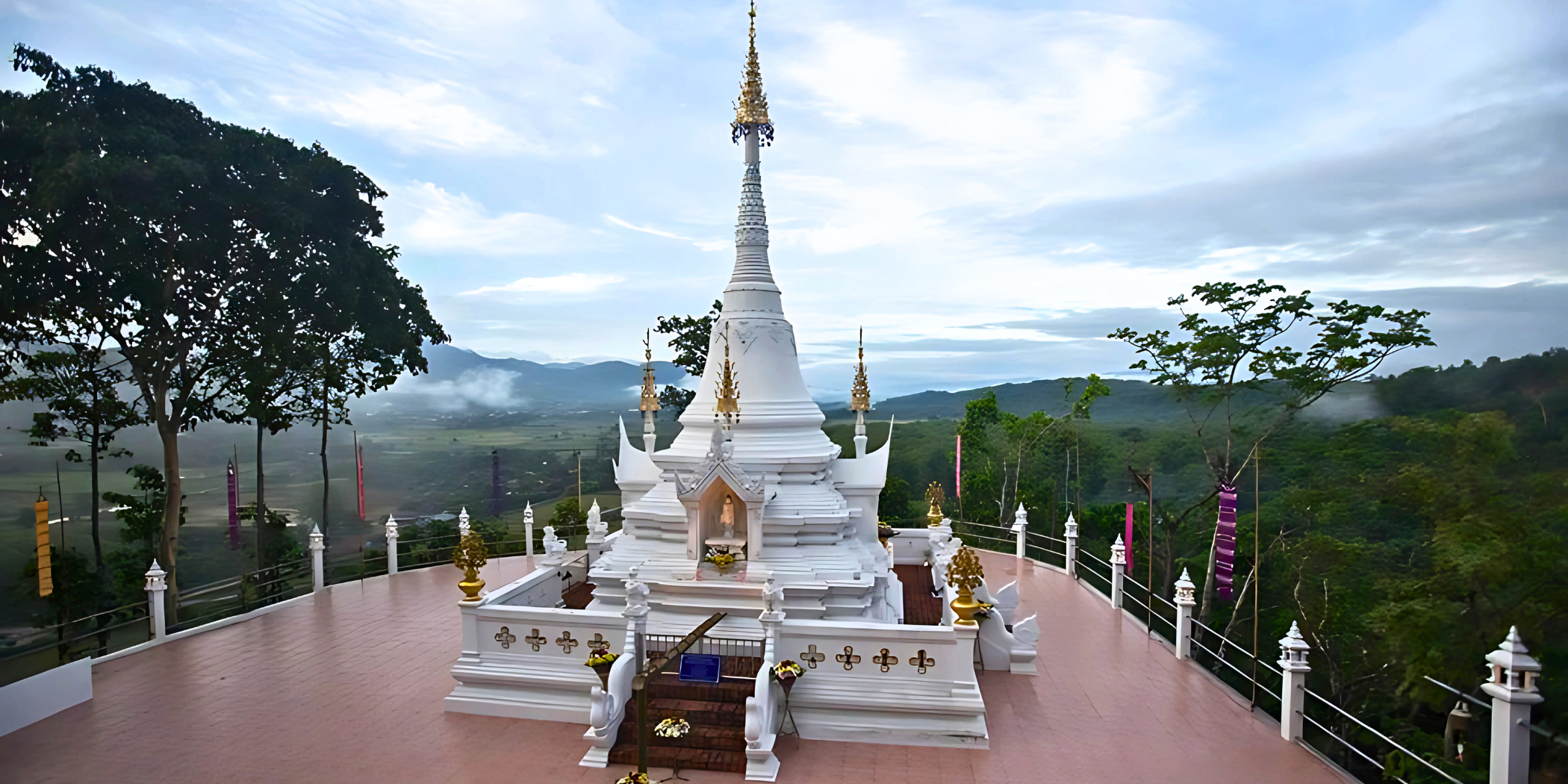 wat phrathat ahom mon, wat phra that chom mon, phra that chom mon temple, phrathat chom mon, wat chom mon, chom mon temple, wat phrathat jom mon, wat phra that jom mon, phra that jom mon temple, phrathat jom mon, wat jom mon, jom mon temple