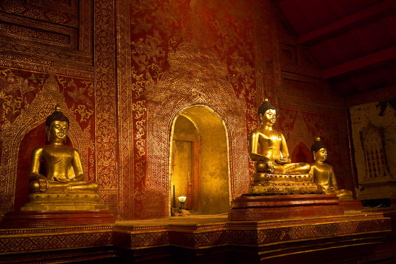 wat phra singh, phra singh temple, wat phra singh woramahawihan, phra singh woramahawihan temple, important temples in chiang mai, chiang mai tourist attractions