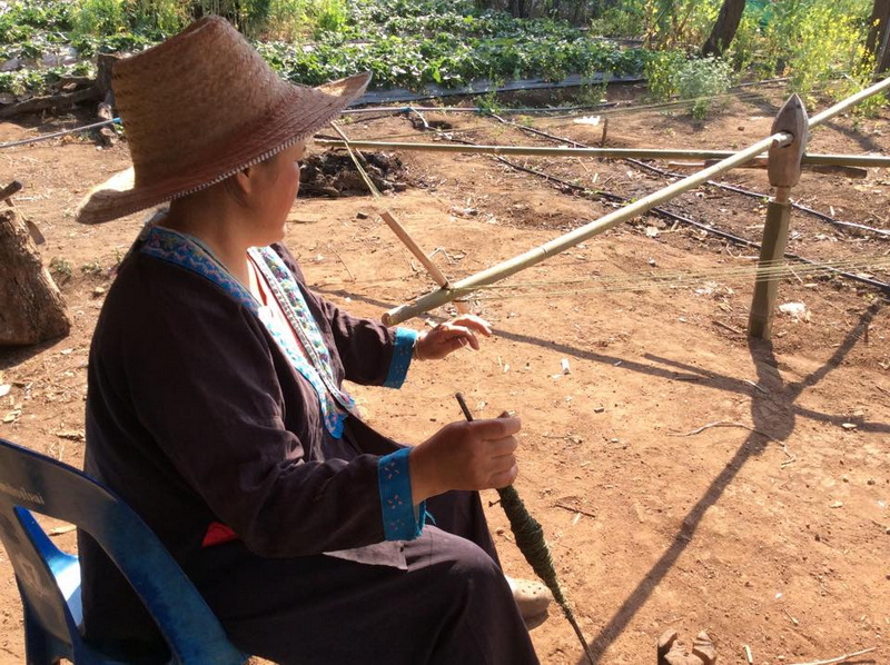 White Hmong Khun Chang Khian