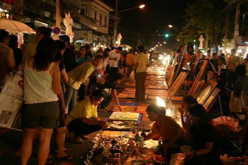 Sunday Walking Street Chiang Mai